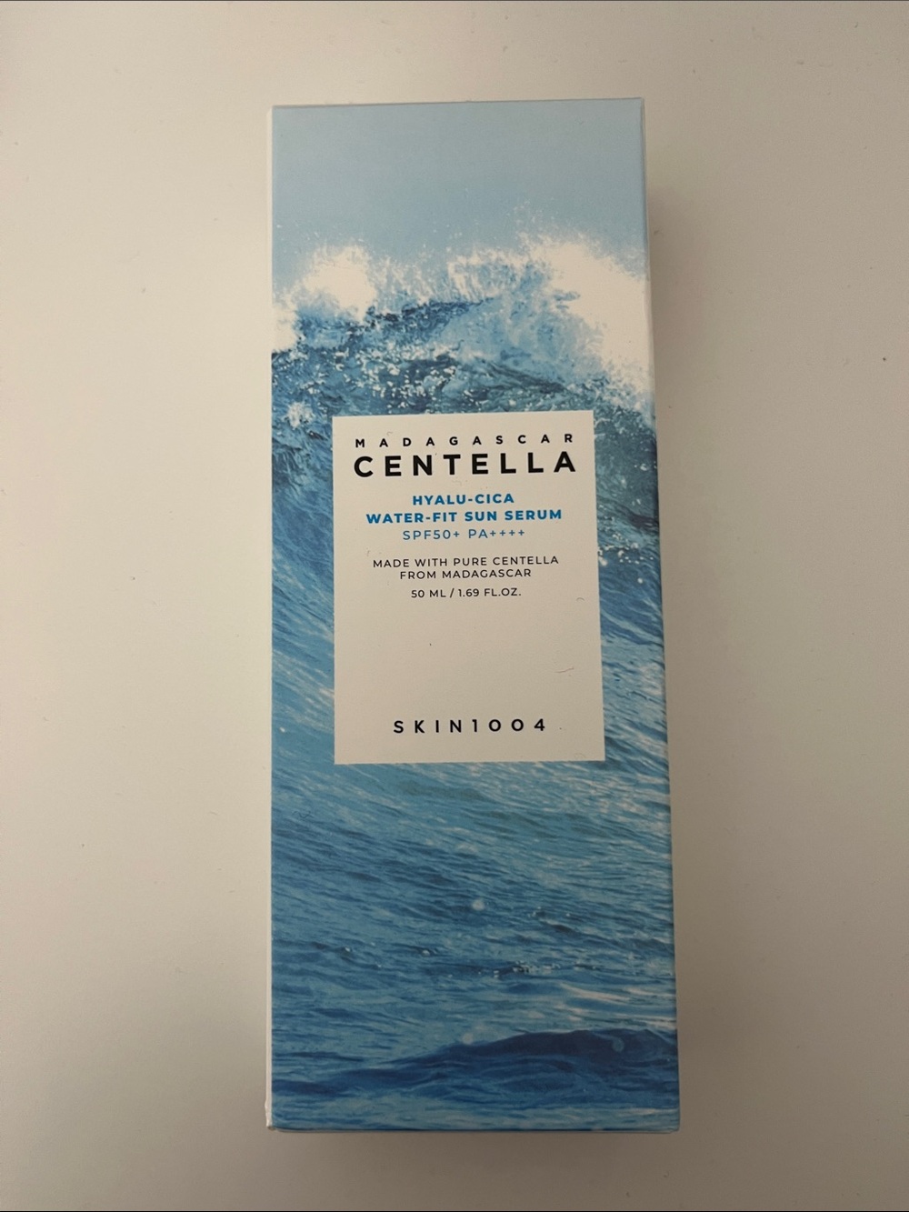SKIN1004 Madagascar Centella Hyalu-Cica Water-Fit Sun Serum SPF50+ (Blue)